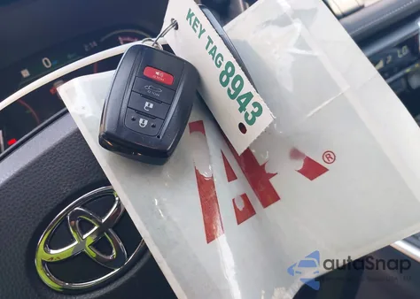 2024 Toyota Rav4 Xle из США, поврежденный, VIN 2T3W1RFV8RC267606